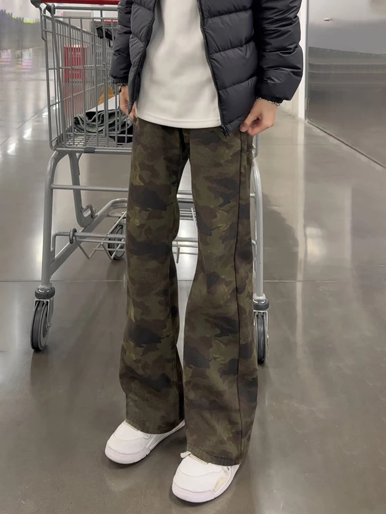 

Американские камуфляжные расклешенные джинсы для мужчин, осенне-зимние, с эффектом стройности и удлинения ног, прямые брюки в уличном стиле