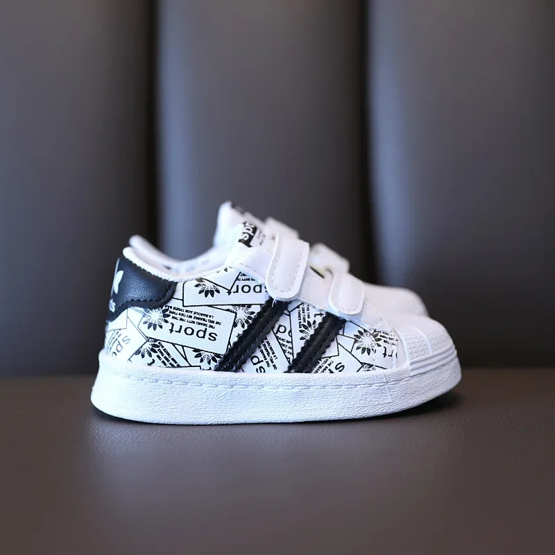 Scarpe per bambini per neonate e ragazzi antiscivolo fondo in gomma morbida Sneaker per bambini scarpe basse Casual taglia per bambini 21-30