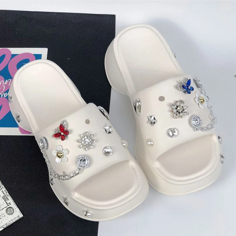 Women Summer Slippers EVA Clogs Sandals Shine Rhinestone Decoration Garden Shoes Non-Slip Slides Platform Casual Shoe For Female