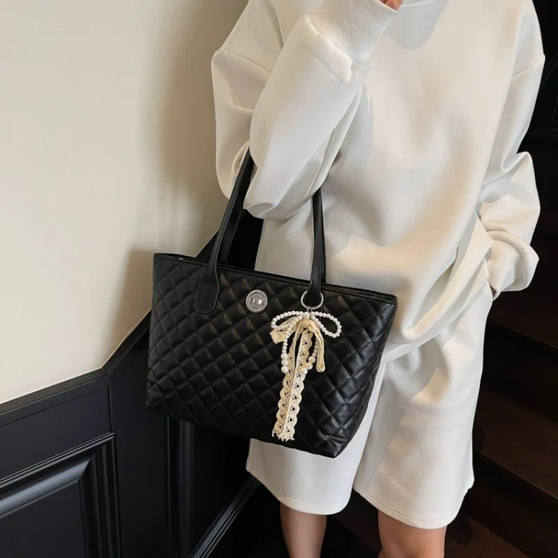 

2025 Новая элитная брендовая женская кожаная сумка-тоут известного дизайнера, модная парижская классика ​