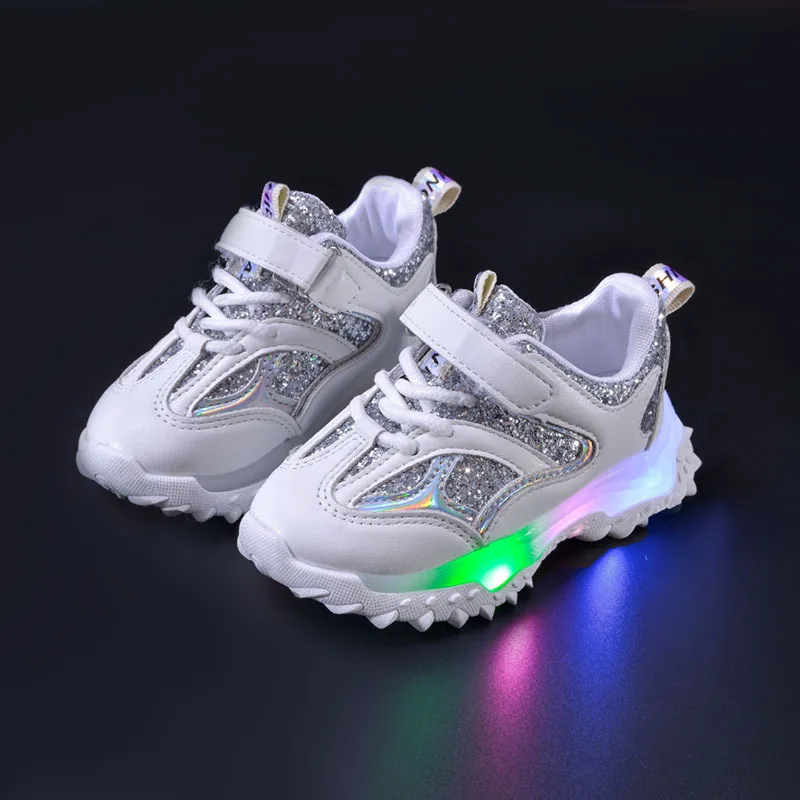LED Baby Shoes Luminous Light Up Non-slip Shoes Spring Fall Boys Girls Casual Shoes Mesh Breathable Kids Children Sports Sneaker