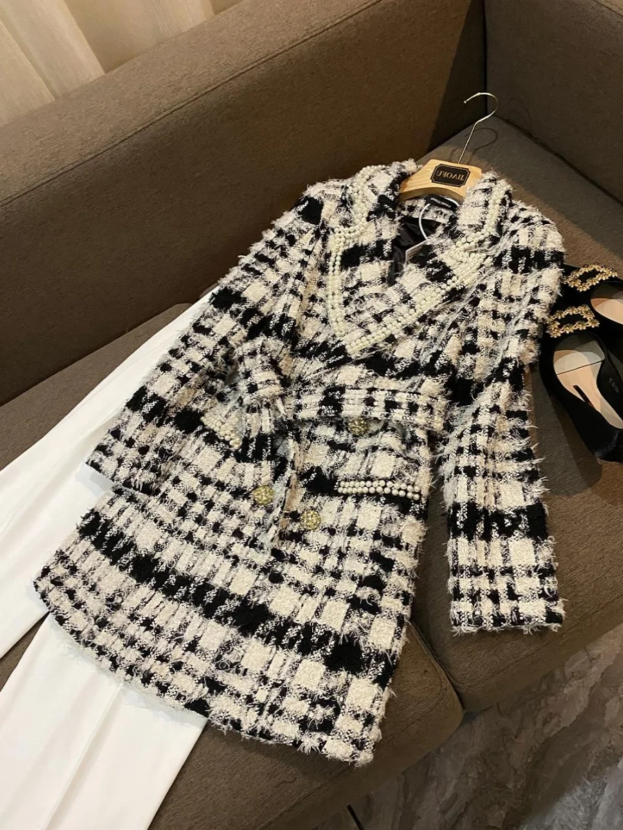 

Зимний сезон, цвет Blo, новинка 2025 года, пояс из бисера, длинное меховое черно-белое тяжелое рабочее женское пальто ручной работы Ele Commute Sle Slim Fit