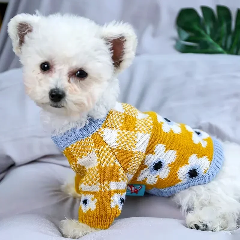 

1PC Pet Dog Clothes Autumn Winter Warm Thickened Pullover Ginger Flower Knitted Elastic Sweater For Small Medium Puppy Clothing
