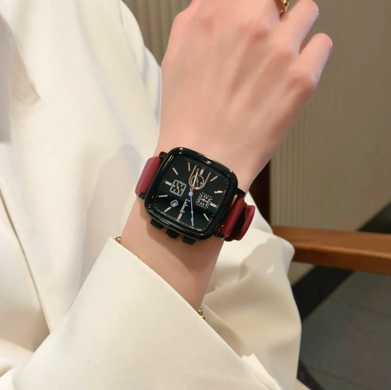 

New square elegant ladies simple casual couple quartz watch gift for ladies high-end watch ladies fashion watch luxury