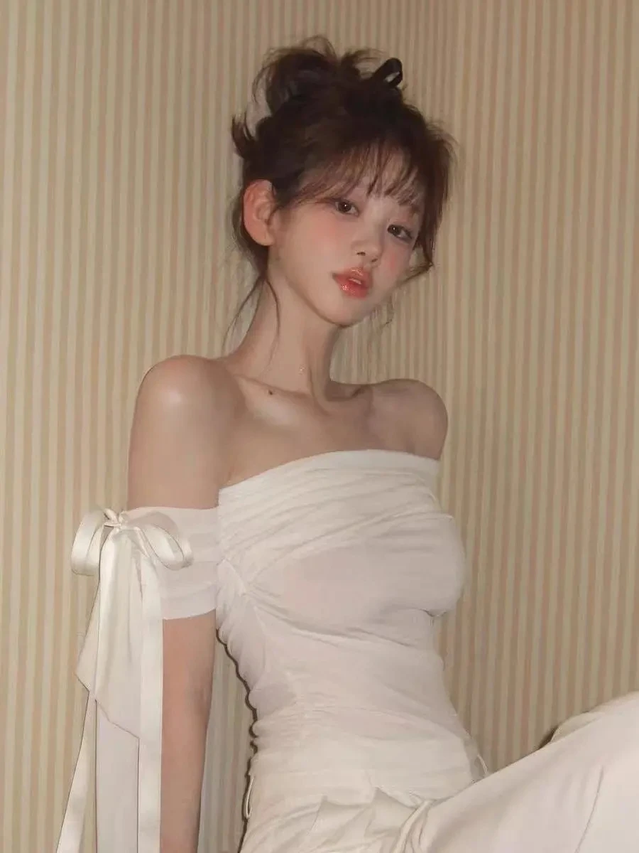 

Асимметричная футболка с открытыми плечами и бантом на шнуровке, женская летняя сексуальная футболка со складками, облегающие топы Y2k, модные вечерние футболки для девочек