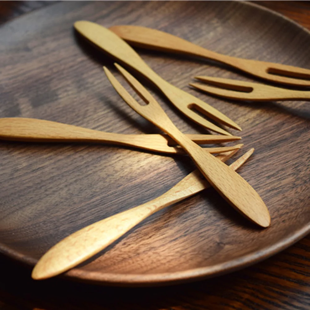 3Pcs Wooden Fruit Forks Beech Material Lightweight Multipurpose Dessert Picks Cake Forks for Party Snacks Salads