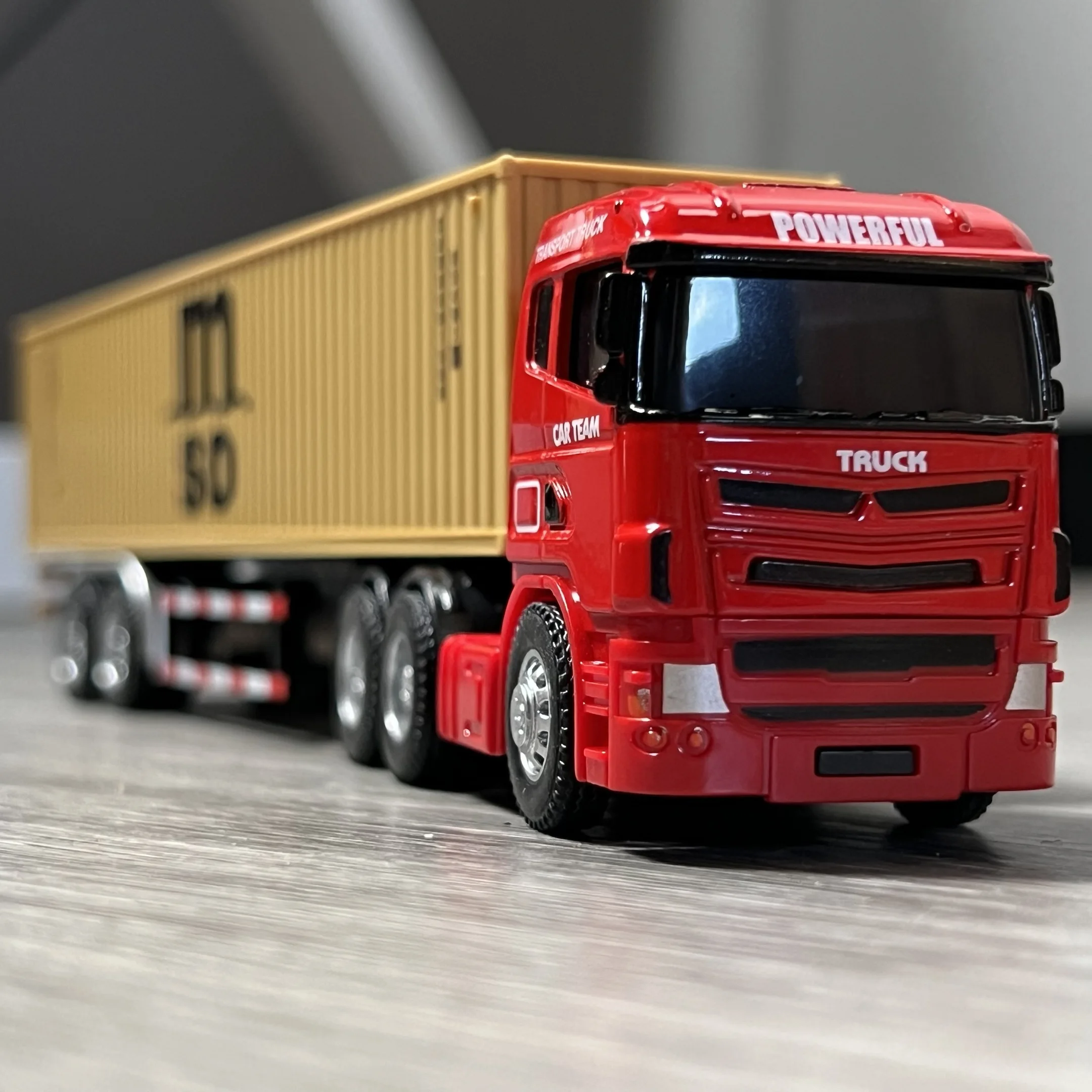 1:64 スカニアコンテナトラック ダイキャストモデルカー