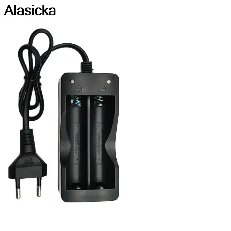 2 slots EU Smart charging Li-ion Rechargeable Battery charger 18650 battery charger