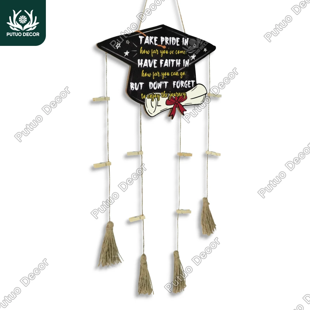 

Putuo Decor 1pc Top hat wood hanging sign decoration, 2024 congratulations to the graduates, living room dormitory decoration