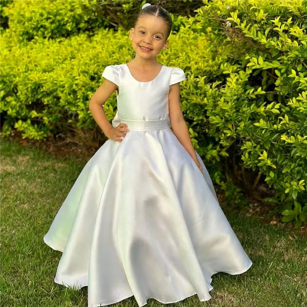 

Elegant Satin Flower Girl Wedding Dress Cap Sleeves with Bow Belt Princess Birthday Party Kids First Communion Gown Customized