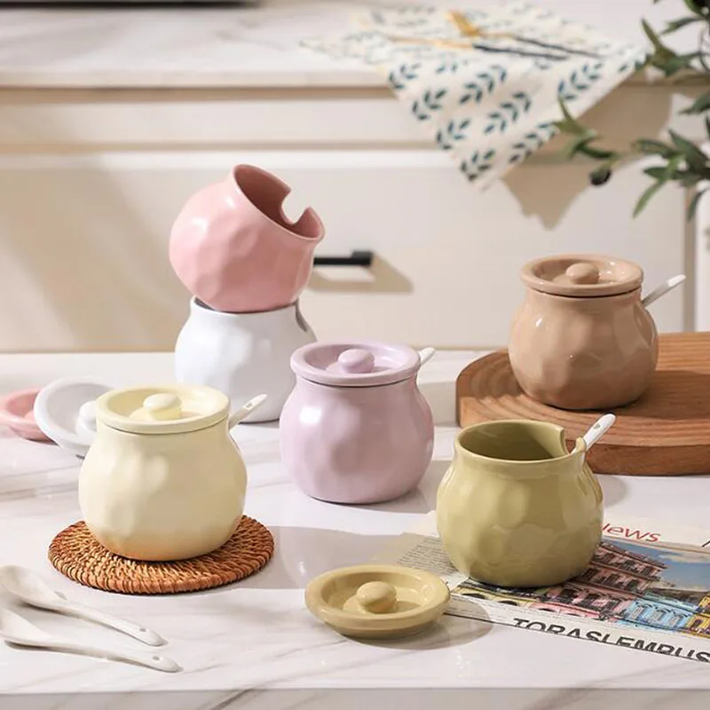 

Фарфоровая банка для приправ, бытовая кухонная банка для соли и перца с ложкой, кухонные гаджеты, шейкер для специй, банка для специй