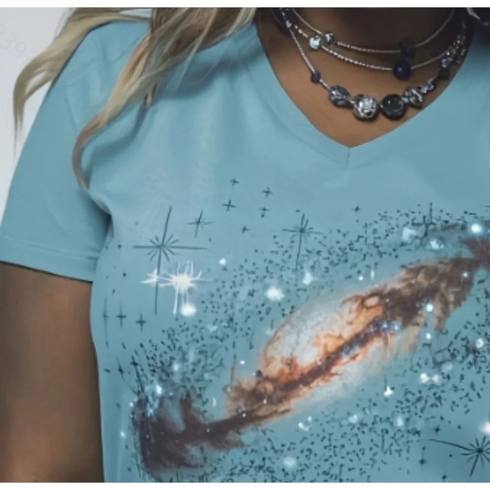 حجم كبير 1XL-5XL الخريف المرأة الجديدة تي شيرت مع طباعة فريدة المرأة الخامس الرقبة الملابس المطبوعة بلايز