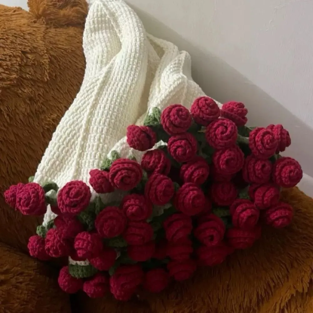 

Fashion Rose Bouquet Blanket DIY Craft Unfinished Crocheted Bouquet Blanket Handmade Woven Artificial Knitted Blanket