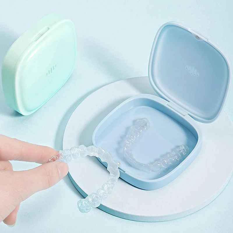 

Orthodontic Retainer Double Layer Braces Storage Box Soaking Invisible Teeth Denture Cleaning Tooth Storage Portable Belt Case
