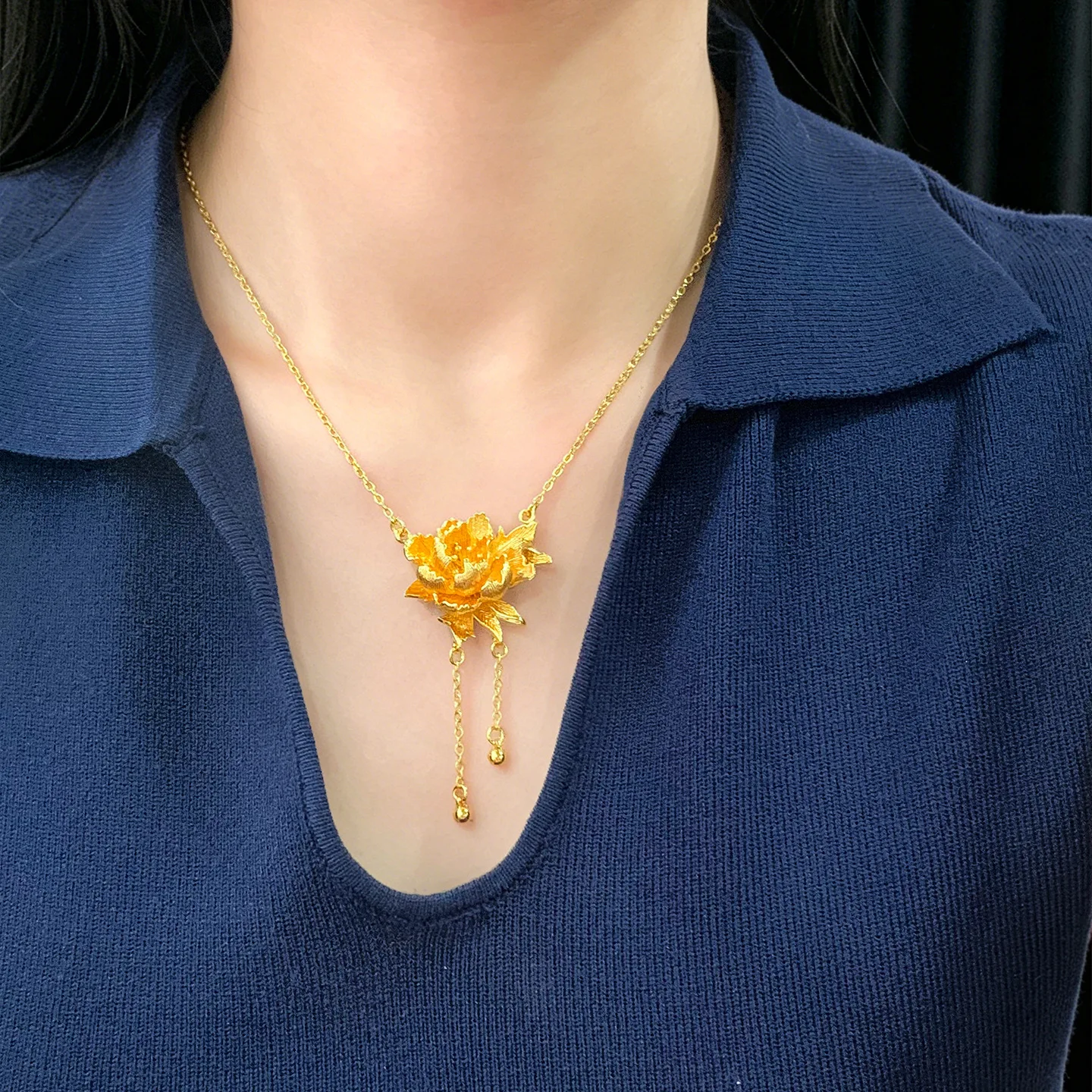 Luxury 24K 9999 Pure Gold real gold New Chinese Style Three-dimensional Peony Flower Tassel Necklace Women's Clavicle Chain