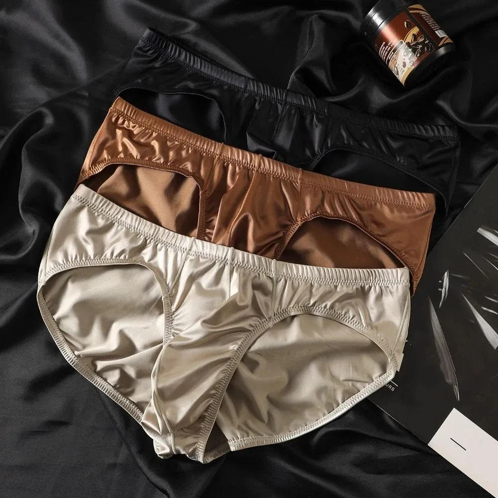 Low Waist Male Underwear Glossy Shiny Bulge Pouch Satin Silk Briefs Lingerie Ice Silk Men's Triangle Panties Fitness Exercise