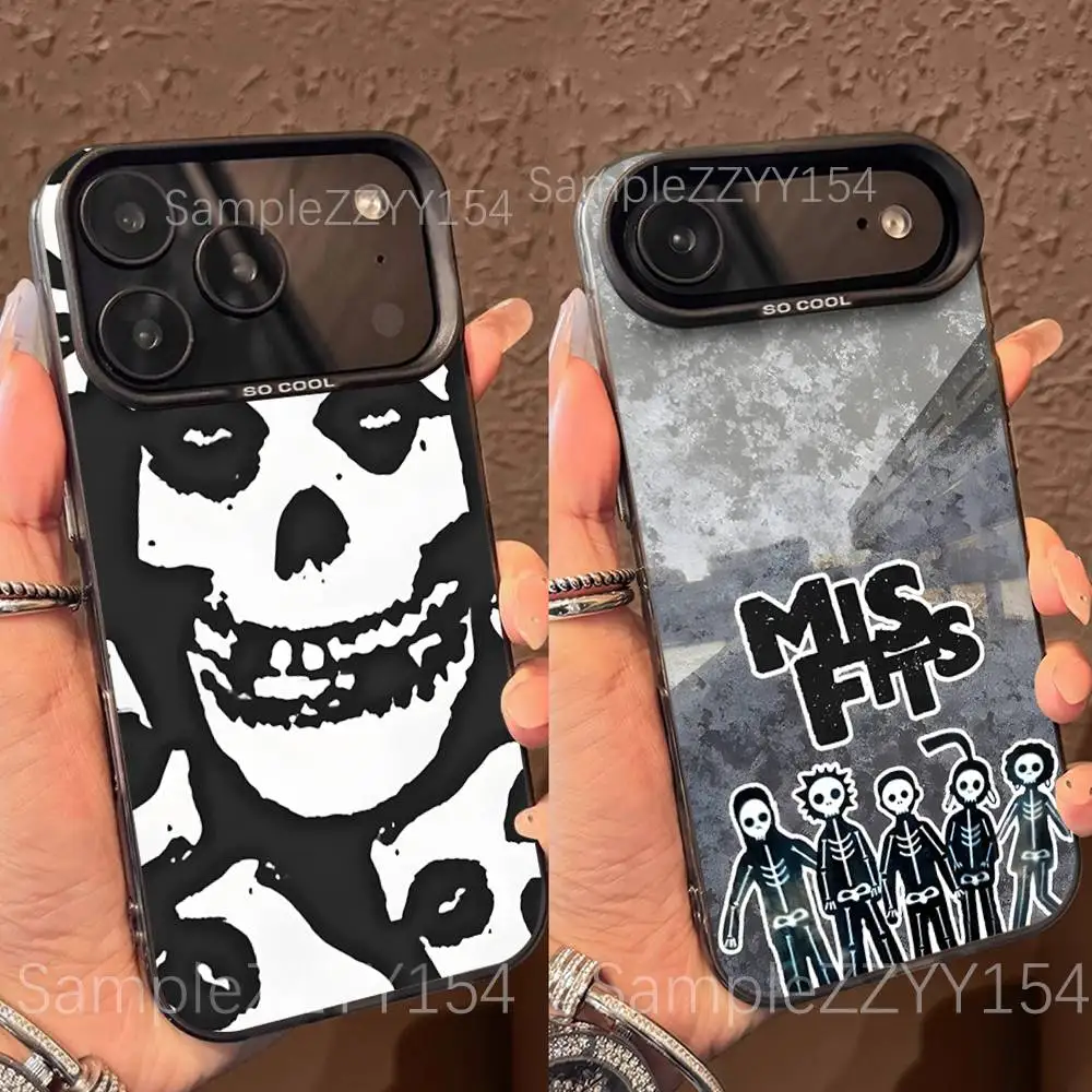 

M-Misfits Famous Monsters Phone Case For 15,16,17,13,14,11,12,Pro,Max,Plus,E,Air,Mini Color Shockproof Back Matte Cover