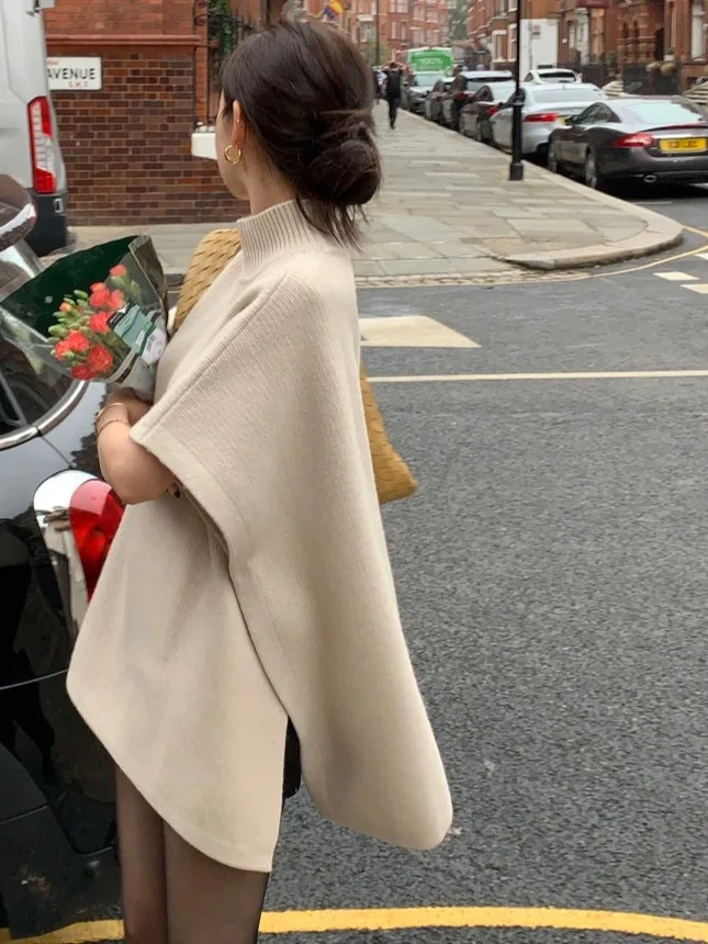 

2025 new Korean Faion Thiened Sweater Cloak Loose Women's Autumn Winter Design Sense Trendy Top High Collar Color