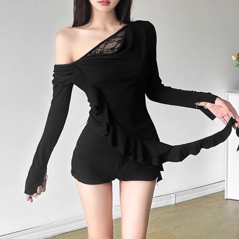 Skew Collar Lace Stitching Sexy Slim Long-sleeved T-shirt Women 2025 Autumn New Streetwear Solid Color All-match Irregular Tops