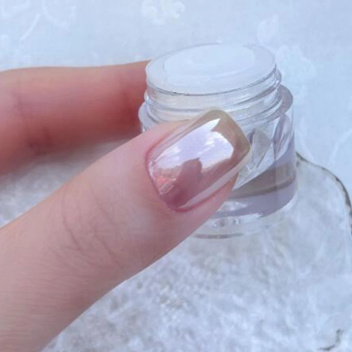 White Chrome Nail Powder Super Glossy Clear Mirror Effect Smooth Pearl Glitter Pigment White Ice Transparent Moonlight Powder