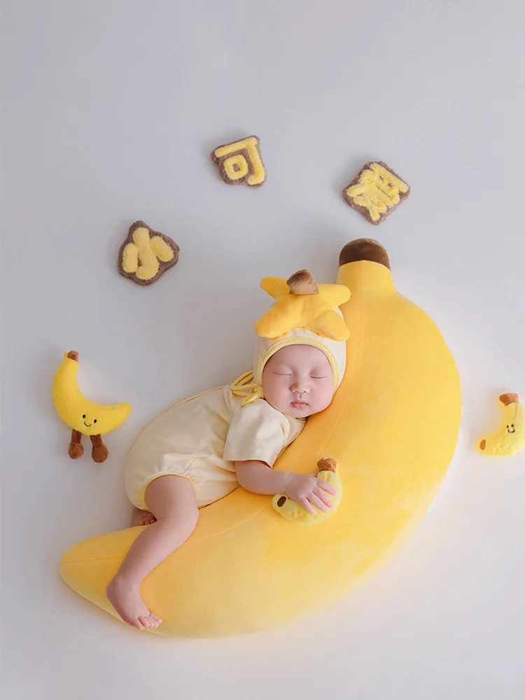 banana-theme-newborn-photography-props-baby-romper-cartoon-hat-set-plush-banana-posing-pillow-props-for-infant-studio-photoshoot