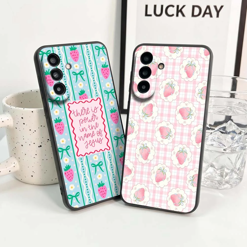 Strawberry Plaid Pattern Phone Case For Samsung Note 20 10 A73 A72 A71 A56 A55 A54 A53 A52 A51 A42 A41 A36 A35 A34 Black