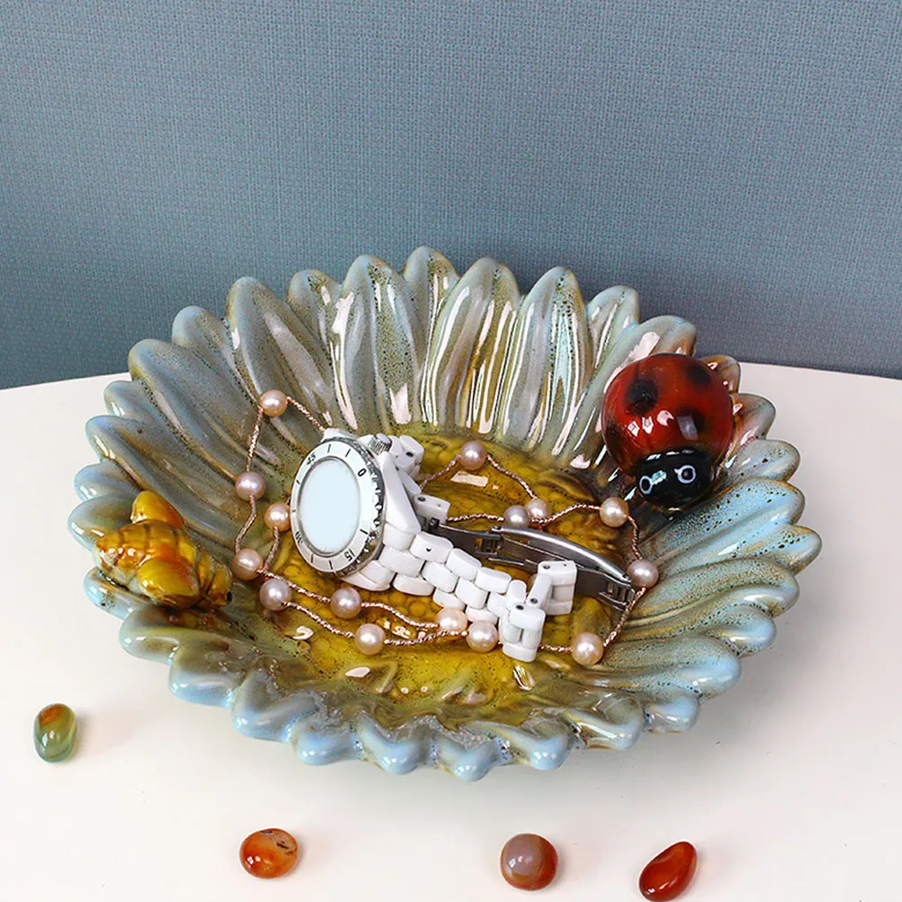 

Ceramic Insect Fruit Plate Flower Soap Tray Creative Soap Holder Dish Bathroom Decorative Jewelry Tray Key Dish