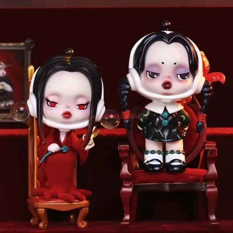 User-X Skullpanda X The Adams Family Series Blind Box Doll Binary Action Figure Model Collect Figure Birthday Surprise Gift Toys