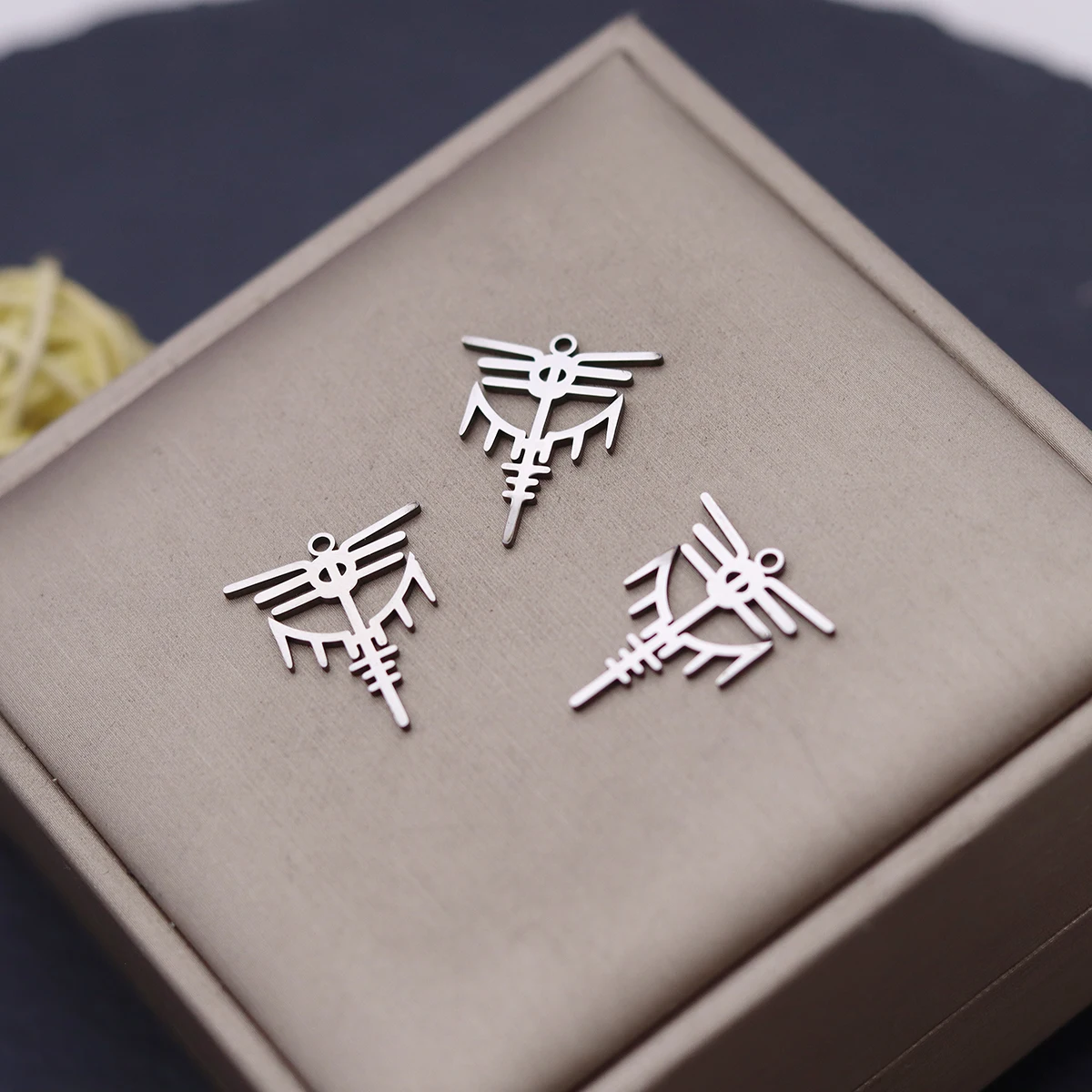 3 قطع نمط جديد القتال السيف سحر لصنع المجوهرات العصرية قلادة أقراط الحرفية الفولاذ المقاوم للصدأ قلادة diy الملحقات السائبة #5