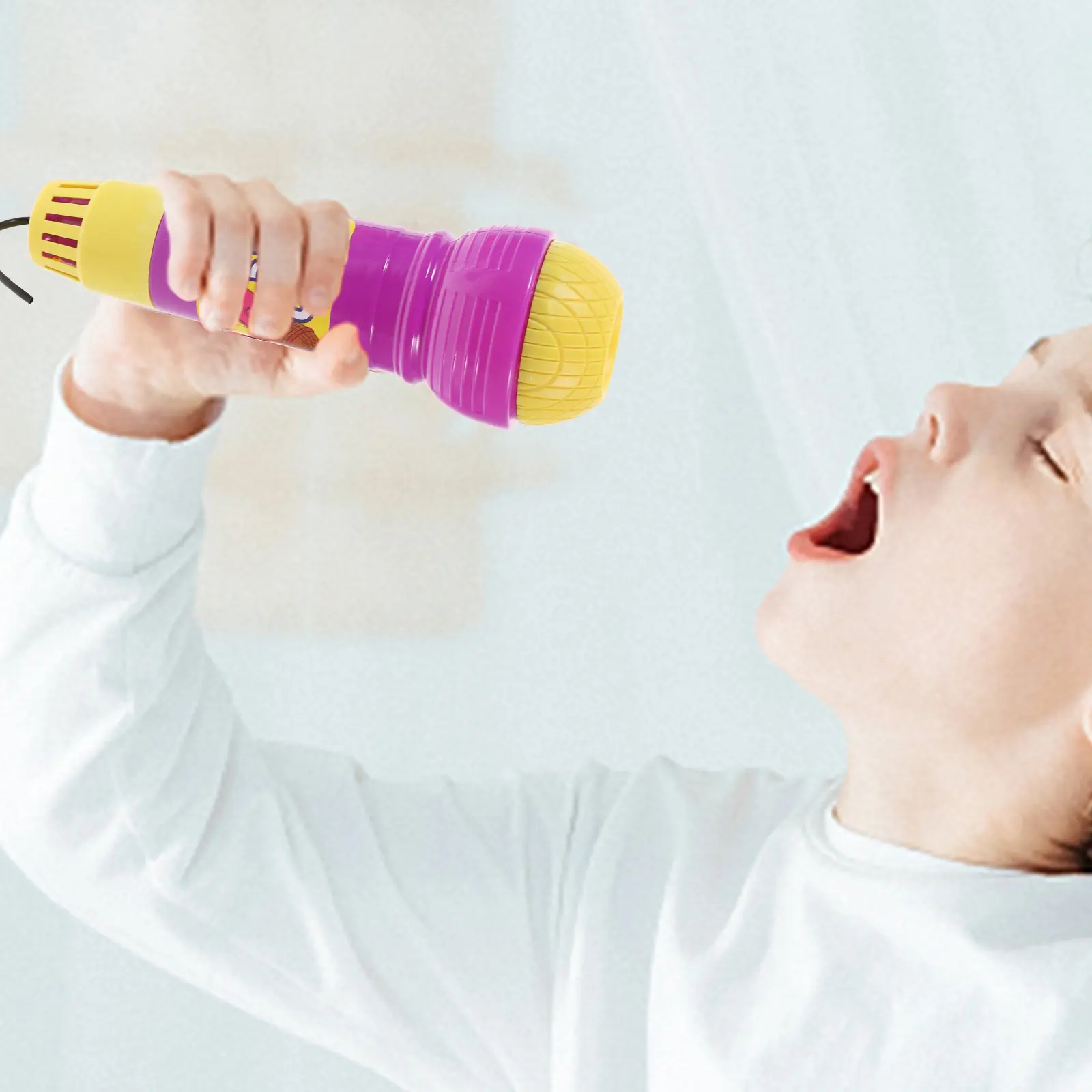 

6Pcs Echo Microphone Bright Color Lightweight Portable for Kids Birthday Parties Singing Practice Voice Amplifying Microphone