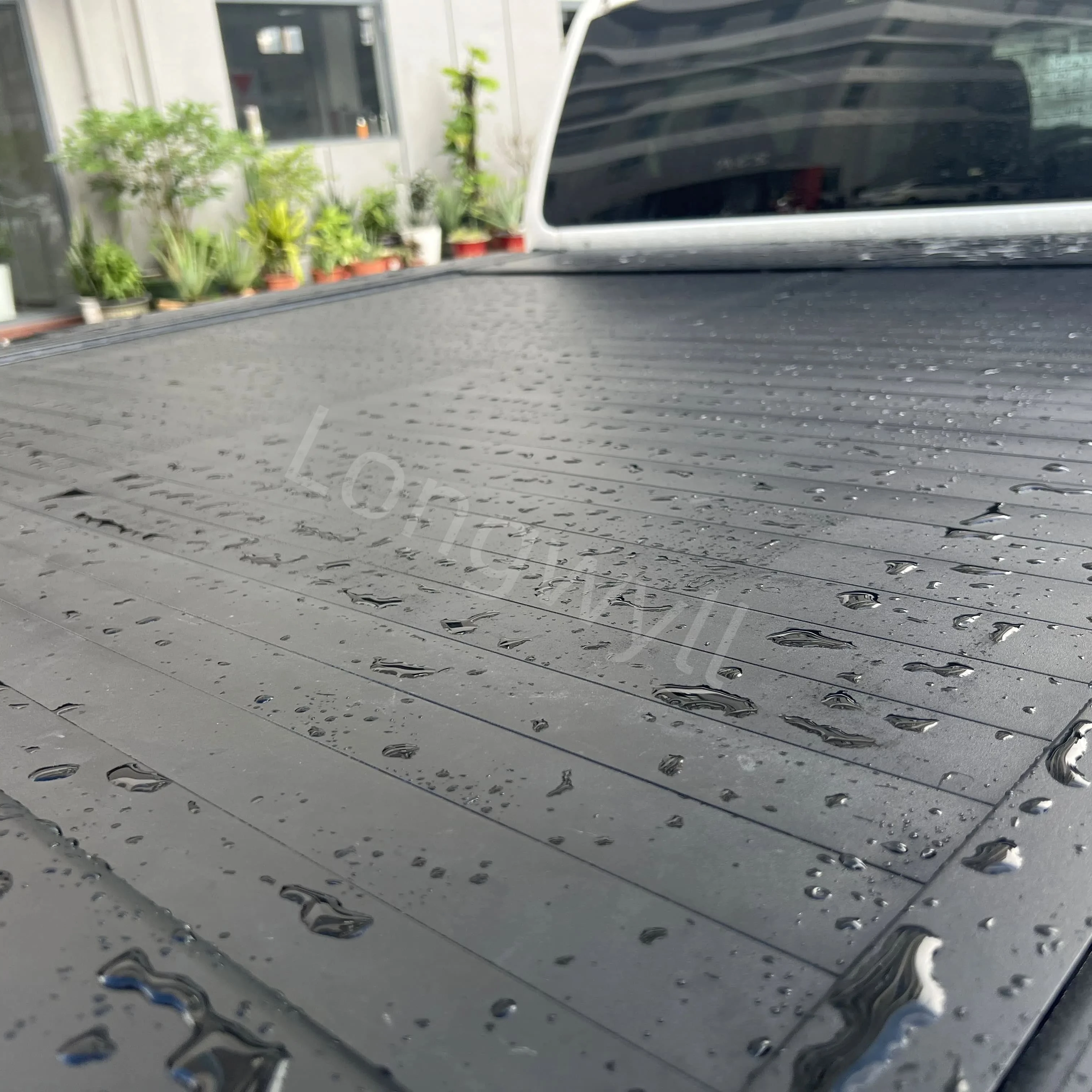 

Aluminum Roll N Lock Retractable Cover for Mazda BT-50 Heavy-Duty Roll-Up Truck Bed Lid