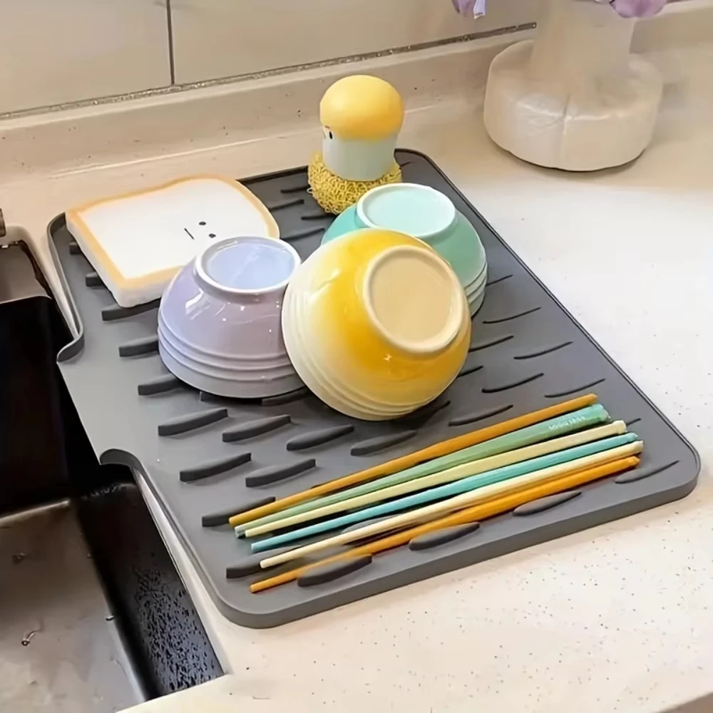 Silicone Drain Mat for Sink, Kitchen Fruit and Vegetable Dish Draining Drying Mat, Household Countertop Heat Insulation Mat
