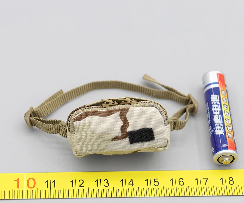 

1/6 Scale 26055S Limited Edition Camouflage Bag Waistbag Model for 12''Figures DIY Accessories