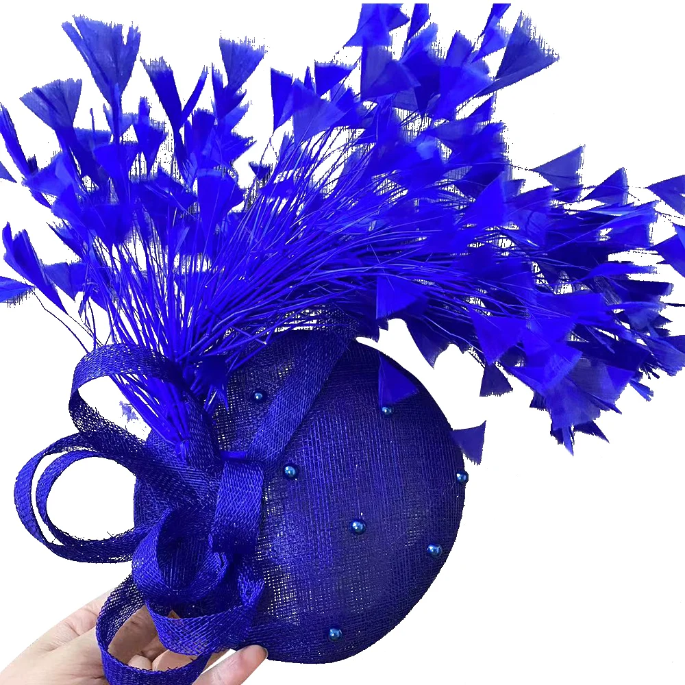 

Sinamay Feather Fascinator Hat Высокое качество Свадебная заколка для волос для невесты Церковный ужин Коктейль Гоночный головной убор