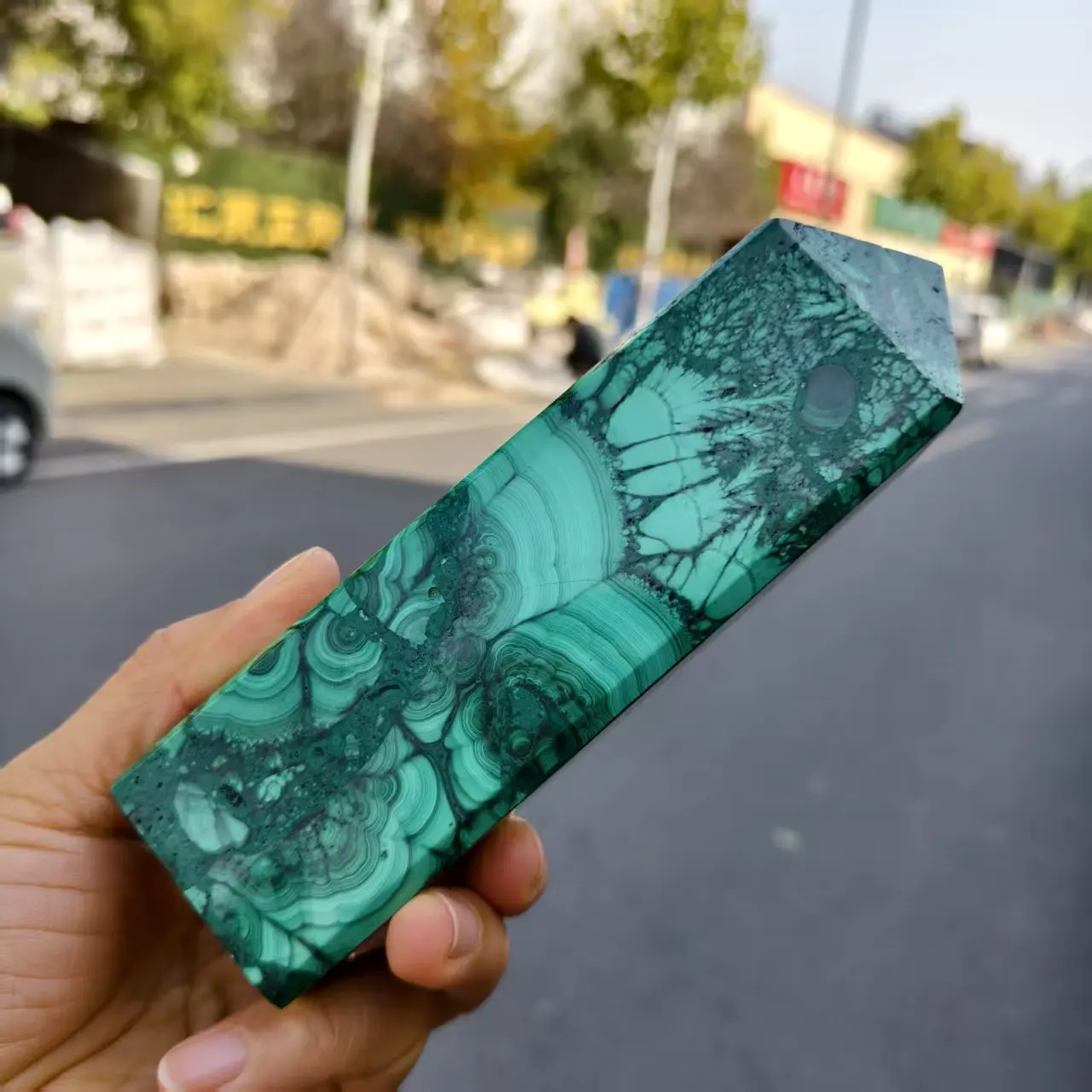 Natural Green Malachite Obelisk, Quartz Crystal Green Ore Column, Mineral, Healed