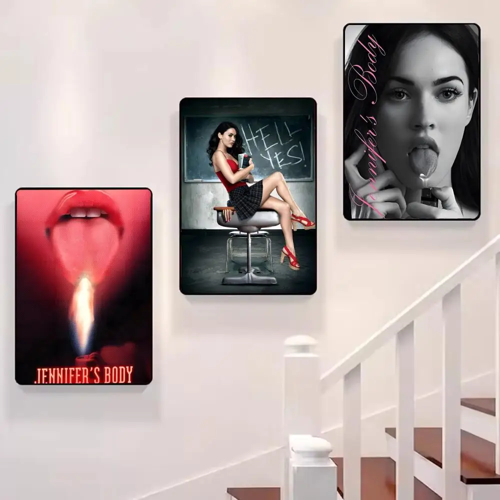 ملصق قماشي لخط الجسم من جينيفر: خالي من التجاعيد ومقاوم للماء ومتين لجميع الفضاء لتزيين الحائط