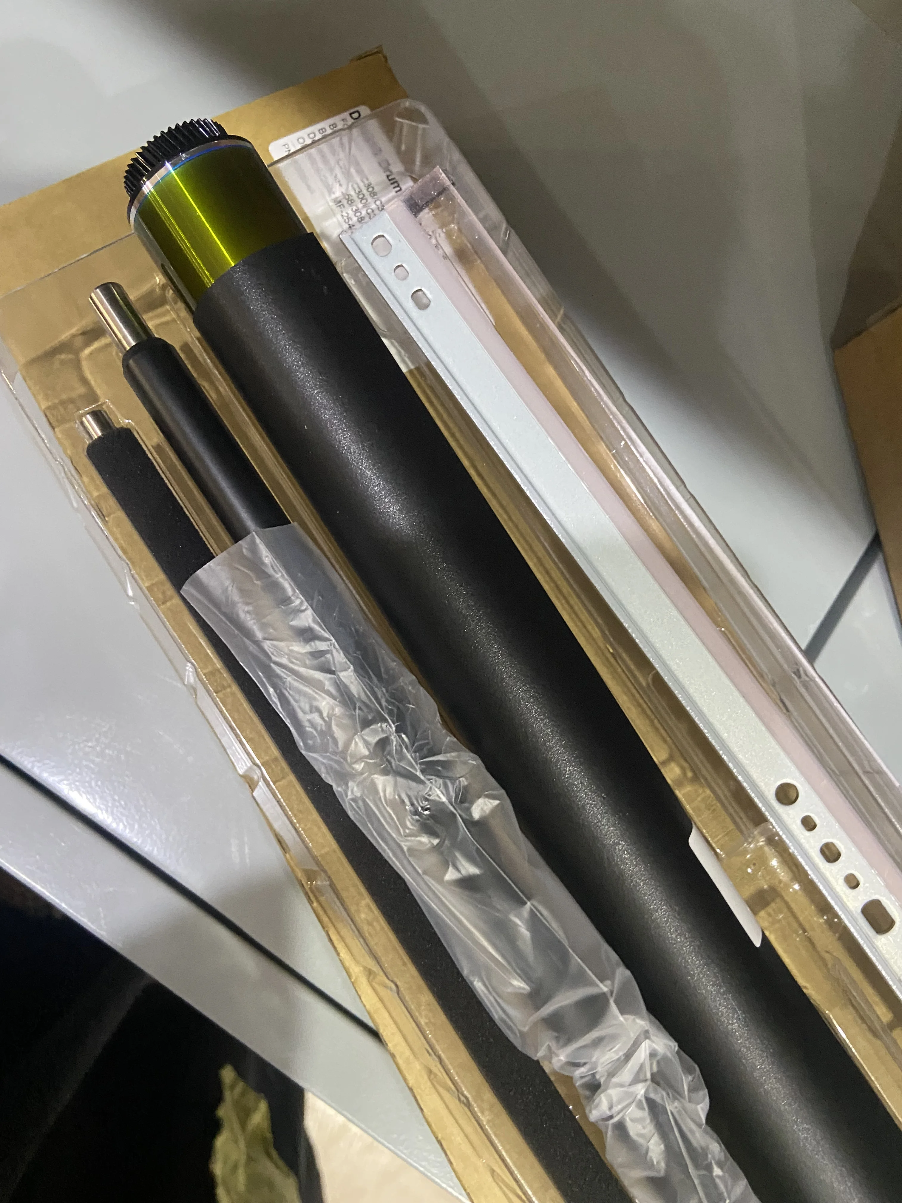 

Комплект для восстановления барабанного блока DR-313 для KONICA MINOLTA Bizhub C258 C308 C368 C458 C558 C658, лезвие для чистки барабана, зарядный ролик