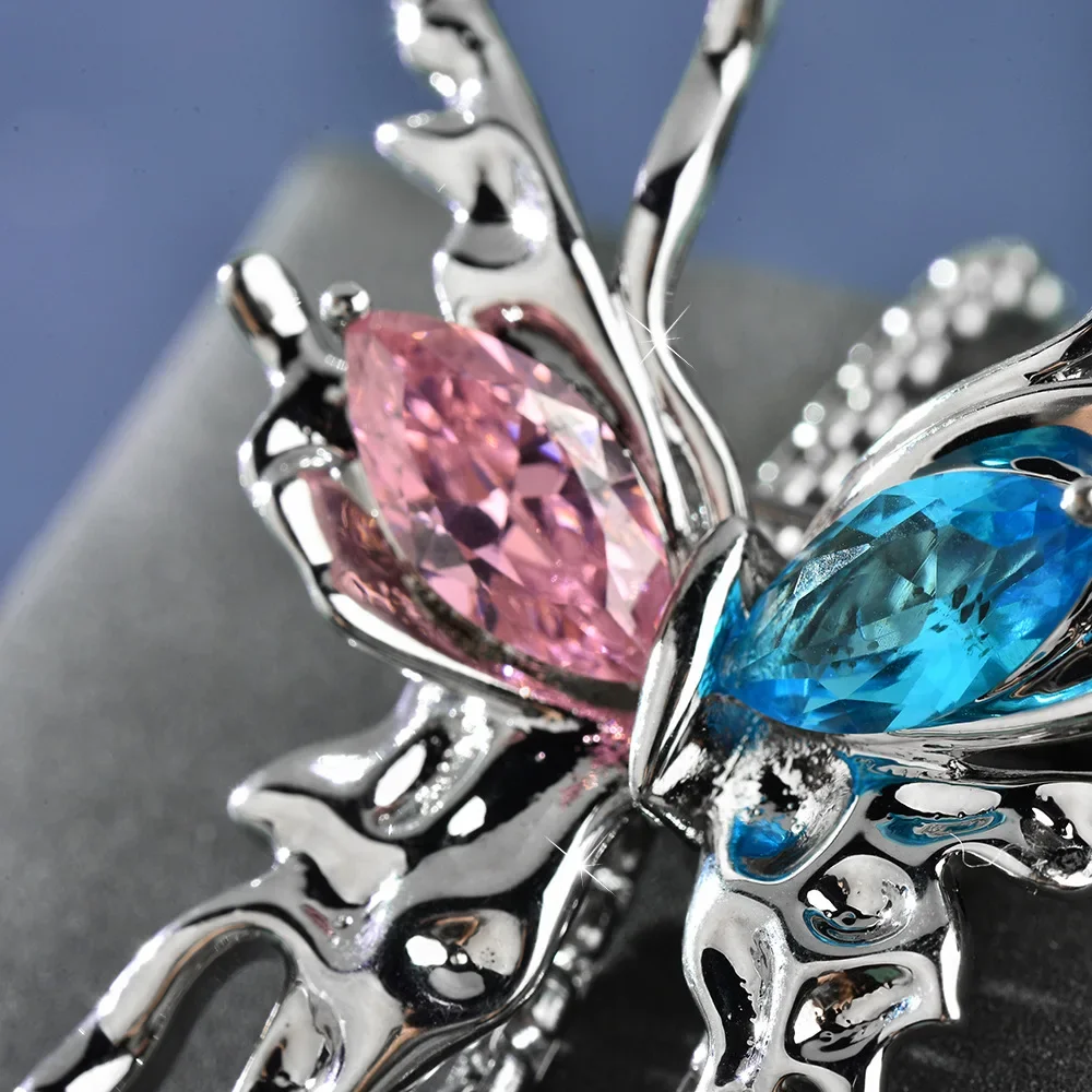 Goccioline d'acqua fused, corpetti di cristallo, cappotti, spille e accessori per abiti, spille da donna fredde ed eleganti