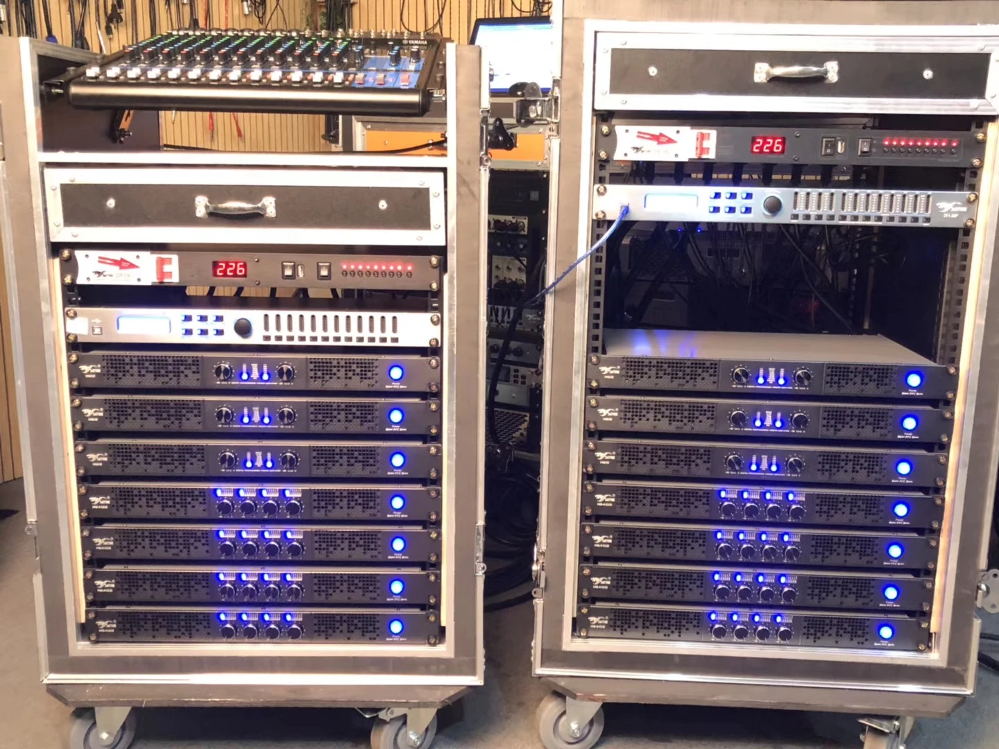 4x3500w Class D 60V-300V Widely Voltage HQ4035 Professional Power Amplifier