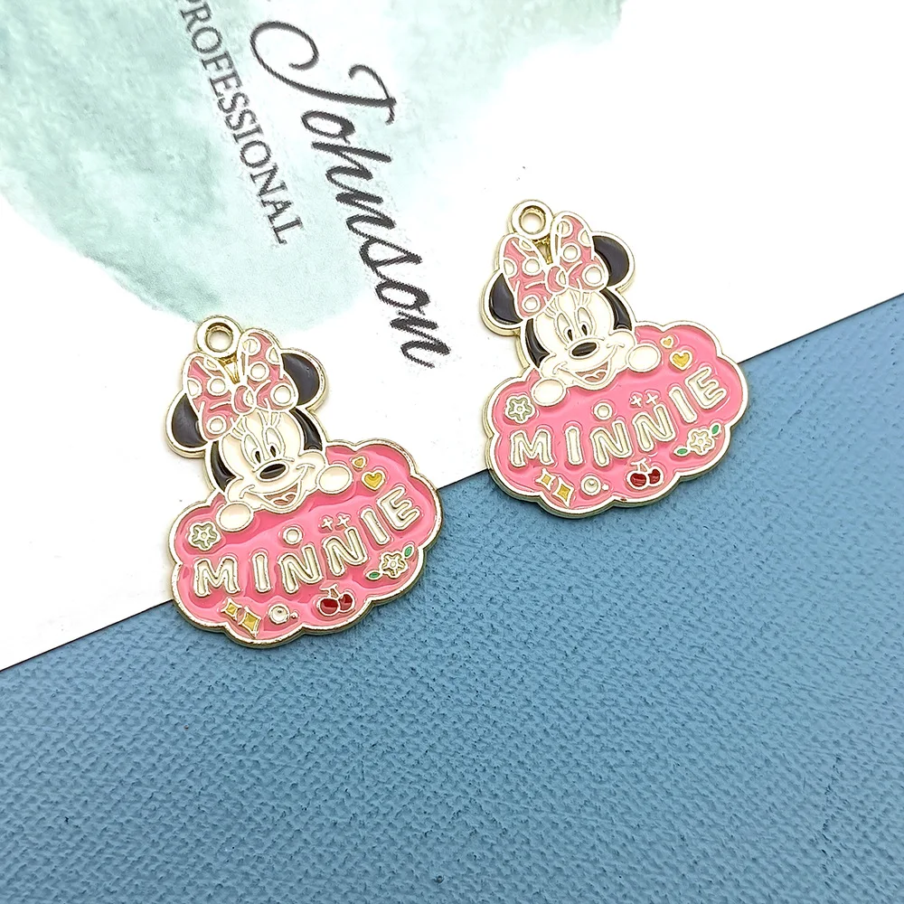 ديزني ميكي دونالد داك لطيف ويني الدب الكرتون قلادة DIY سبيكة مجوهرات اكسسوارات المفاتيح قلادة بالجملة