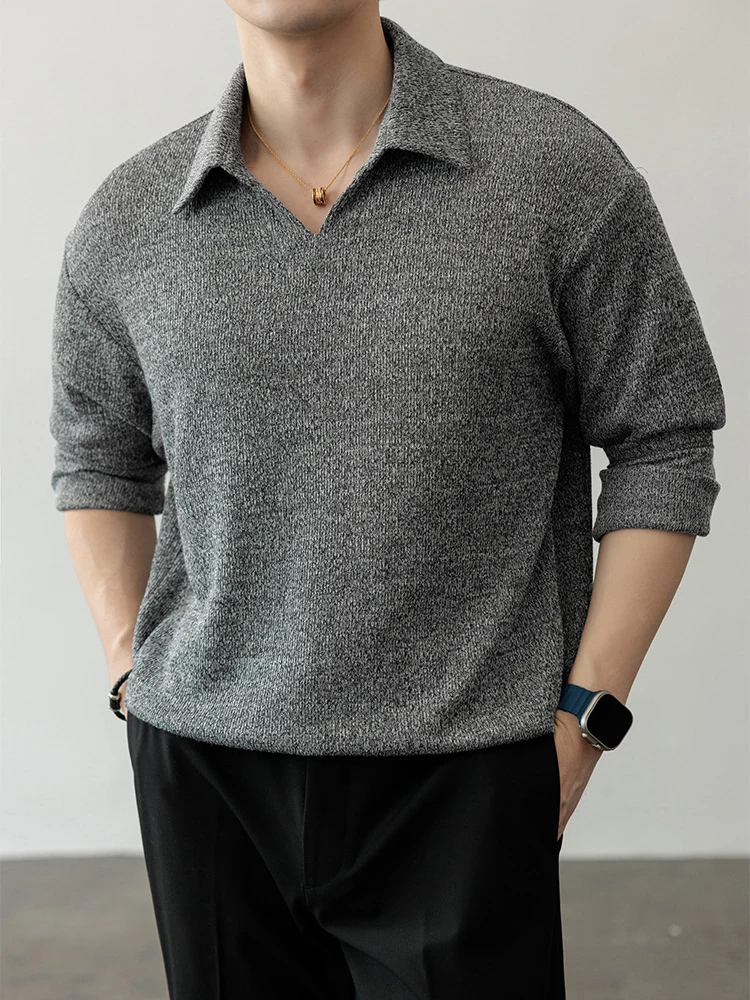 02 Dark Grey