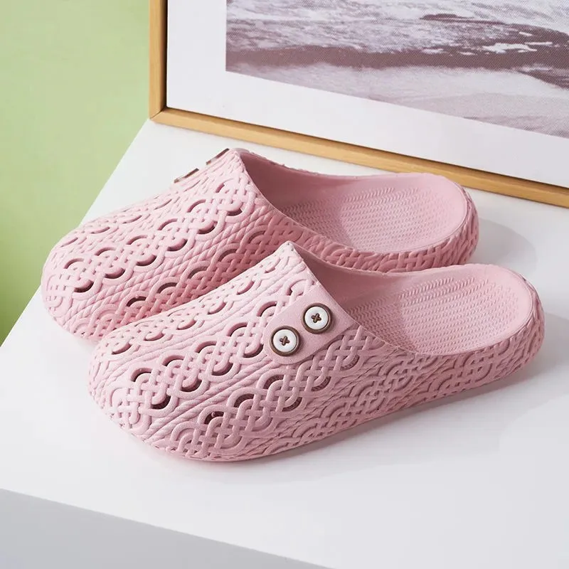 Women\'s Slippers Summer Home Wearing Baotou Sandals Bathroom Shower Anti Slip Soft Soles Holes Foreign Trade