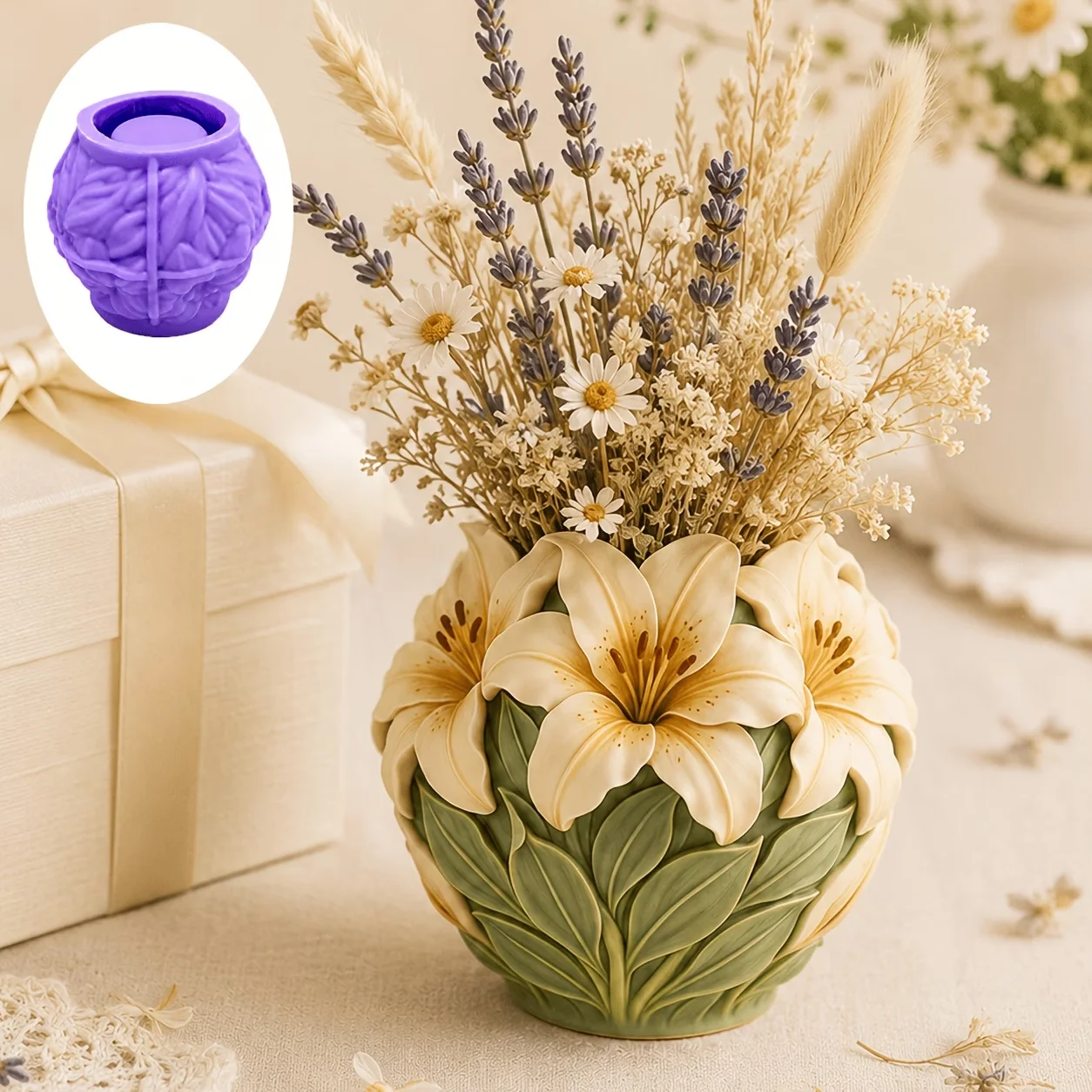 Silicone molds for petal-shaped flower pots, meticulously replicating the texture of flower petals, easy to demold. Perfect for