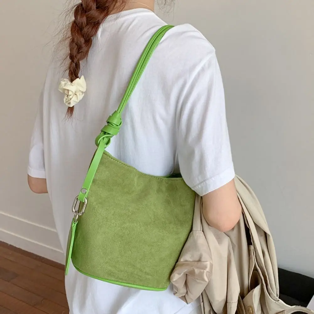 

Сумка-ведро с круглым подвесом из искусственной замши, сумка через плечо, сумка-хобо, вместительная сумка-тоут однотонного цвета