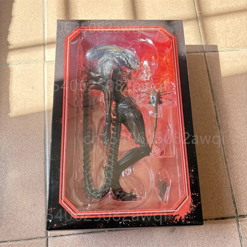 NECA ALIEN Romulus Actionfigur Romulus Zubehörset Facehugger Ultimate Scorched Xenomorph Sammlermodell Spielzeugdekoration