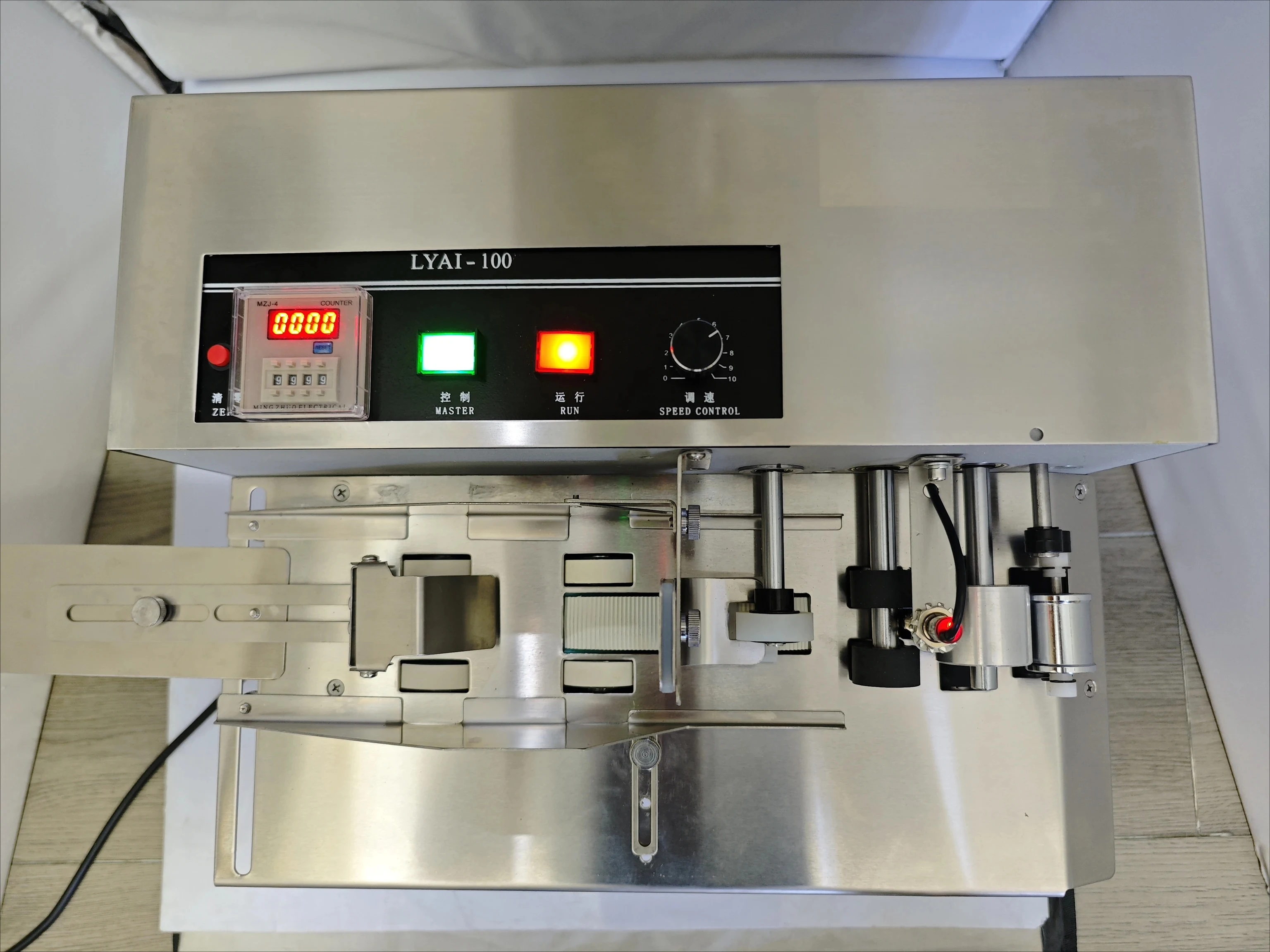 Small automatic paper  counting machine, sorting conveyor,business card, Paper bag, food bag assembly line sorting and counting