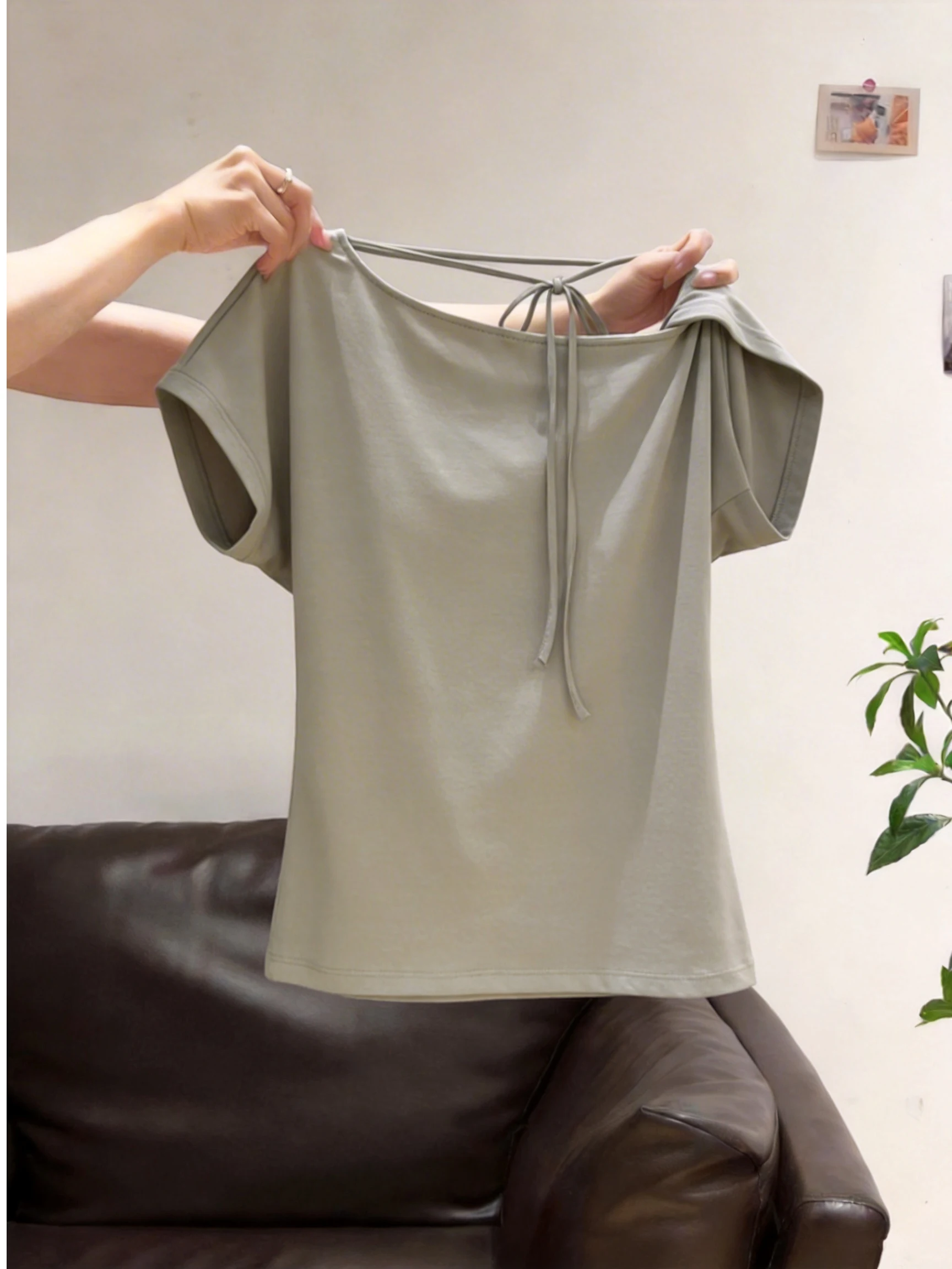 Women's Short Sleeve T-Shirt Slim Fit High Waist Twist Shoulder Design Comfortable Cotton Blend Casual Style Fashionable