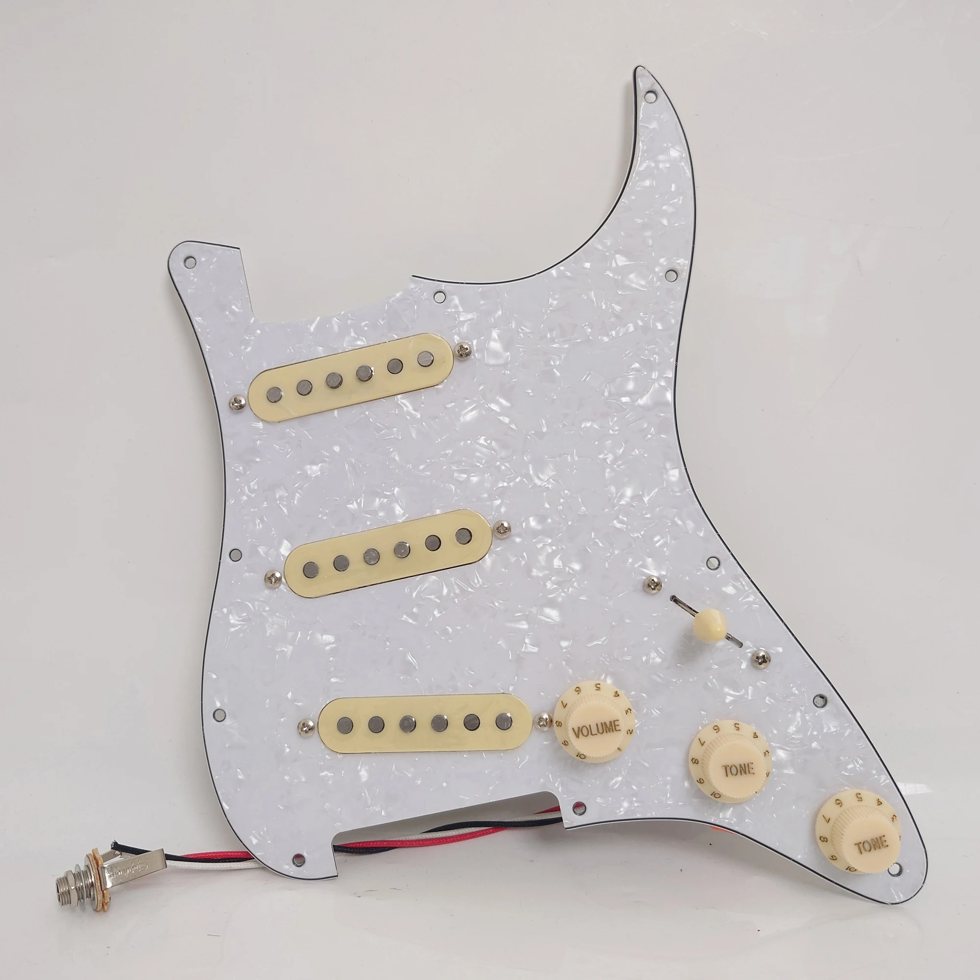 Guitar Prewired Pickguard Loaded SSS Alnico 5 Single Coil Pickups for ST Electric Guitar Replacement Parts