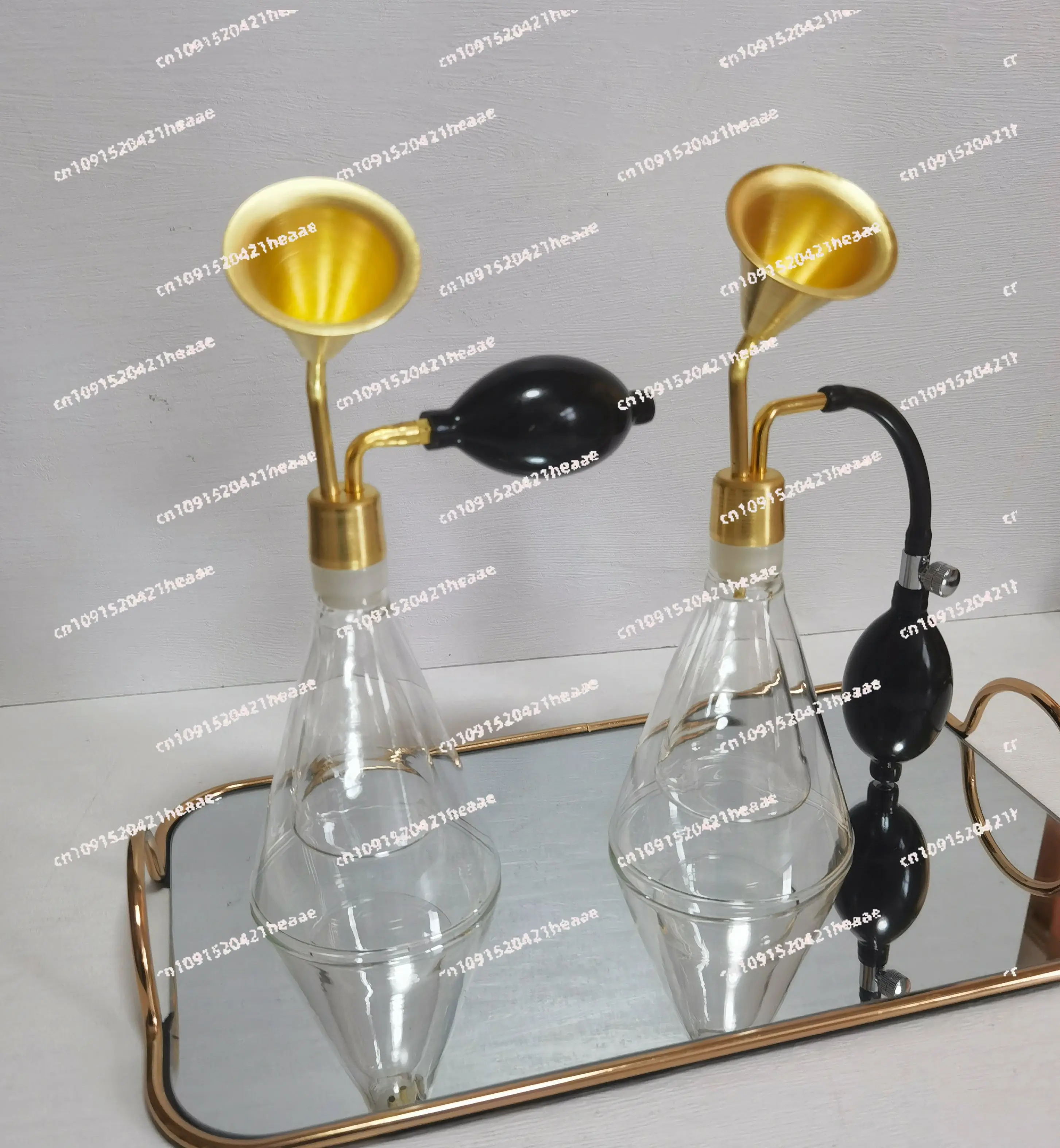 

Suitable for glass creative custom scent bottle SPA spa brass scent instrument Baijiu essential oil perfume scent coffee beans