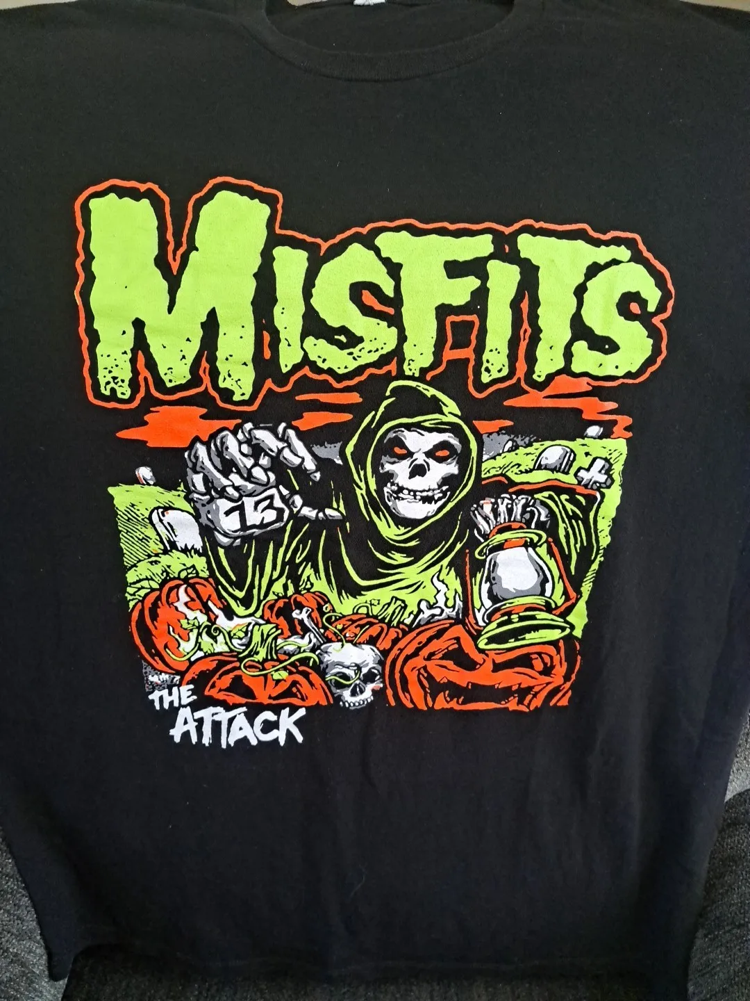 Футболка Misfits «Атака», большая, 22 x 25 дюймов, подарок бойфренду, подарки для парня, винтажная одежда, мужская одежда, бренды